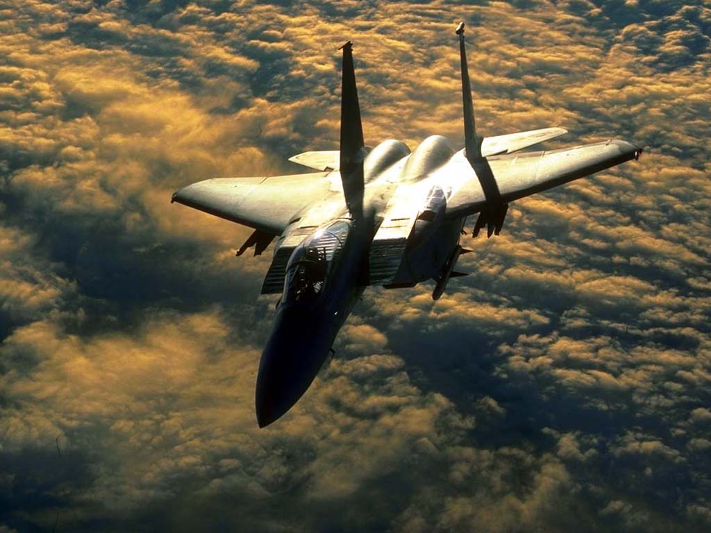 F-15_Eagle_07.jpg