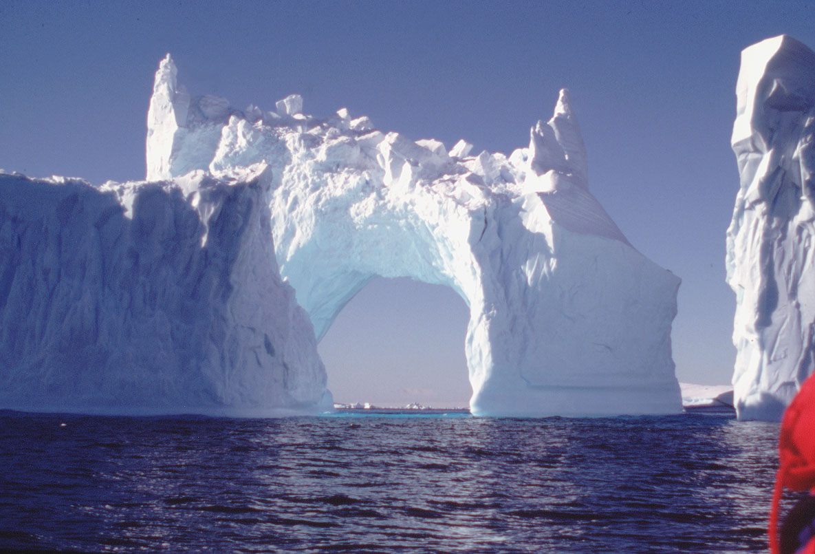 gateway-iceberg.jpg