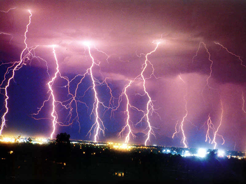 lightning_in_phoenix.jpg